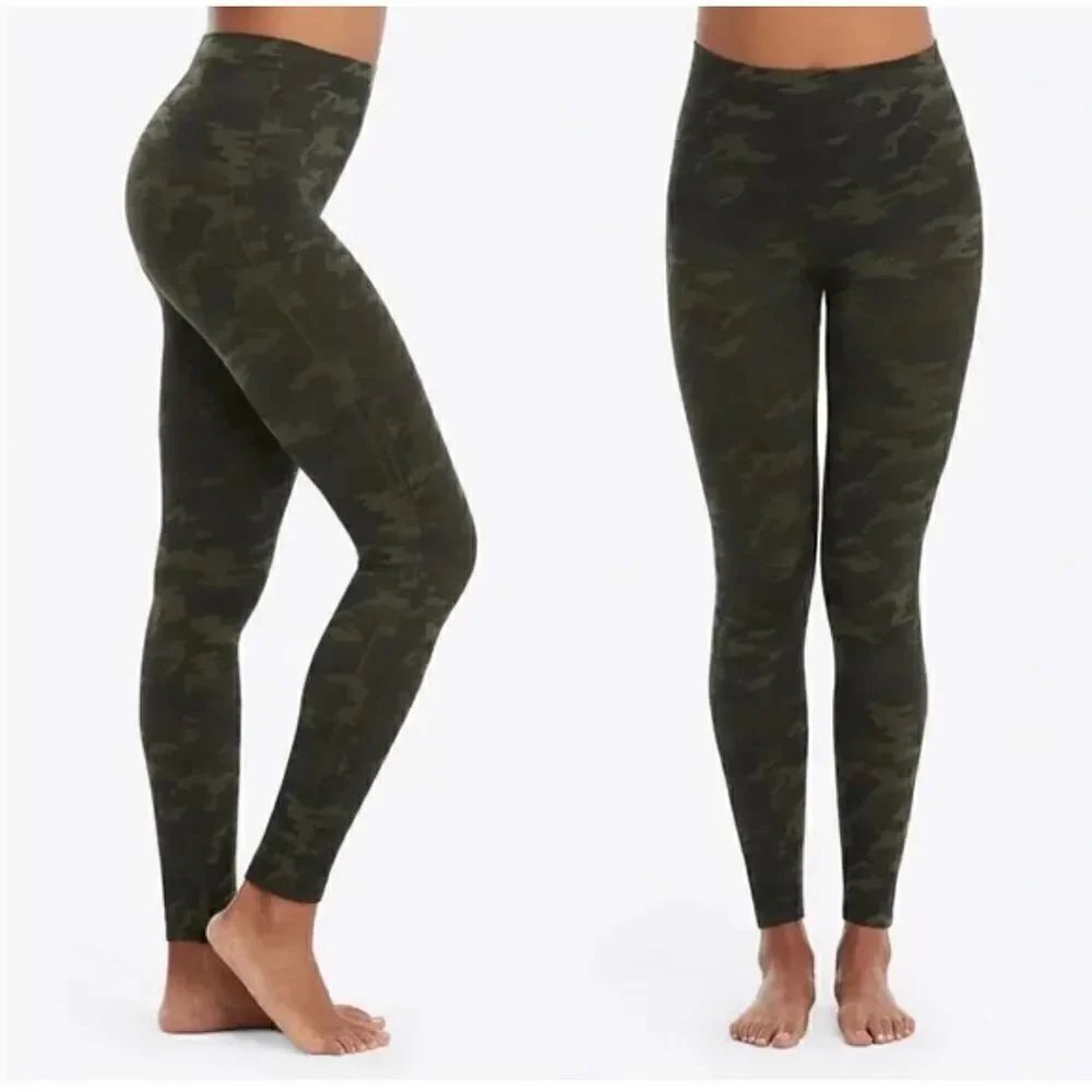 SPANX BLACK CAMO LEGGINGS SIZE XS